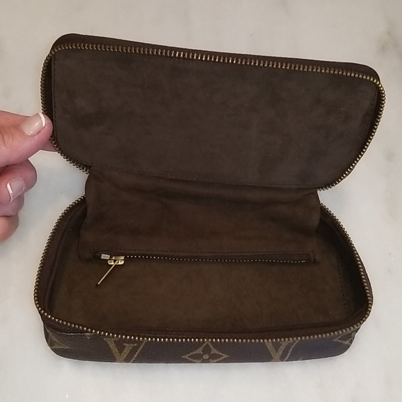 Louis Vuitton Vintage RARE MonteCarlo Jewelry Case - Picture 12 of 16